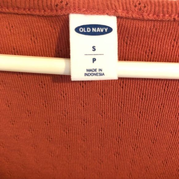 SALE 2for$15 Old Navy Scoop Neck Salmon T-Shirt​ - Picture 2 of 3